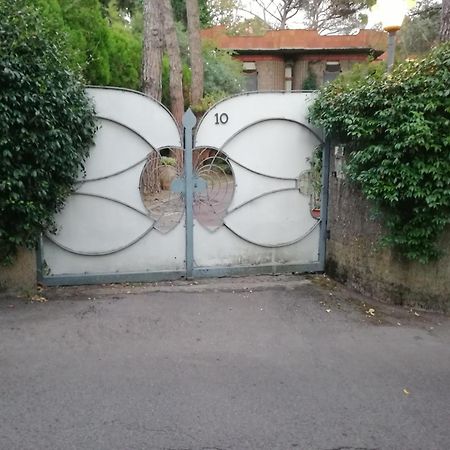 フィレンツェLa Casa Di Duccio Con Parcheggio Gratuitoアパートメント エクステリア 写真
