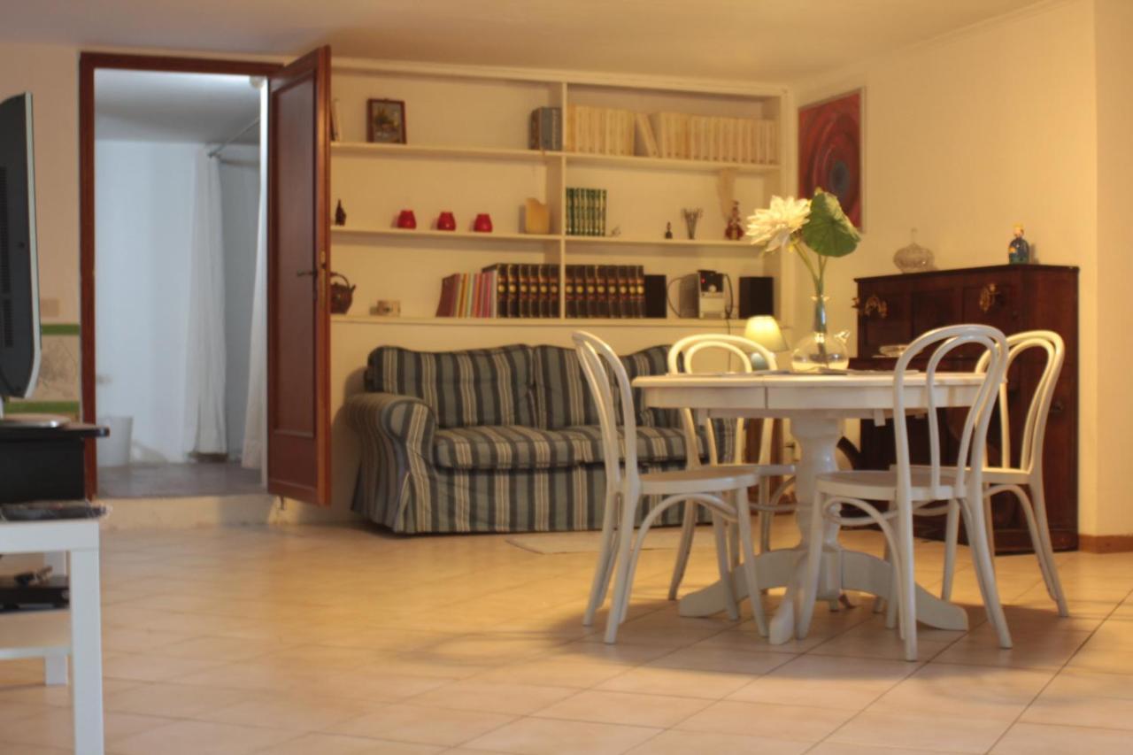 フィレンツェLa Casa Di Duccio Con Parcheggio Gratuitoアパートメント エクステリア 写真